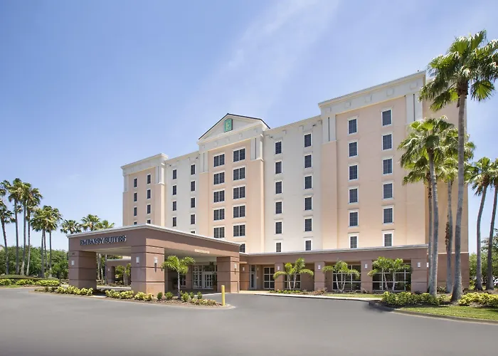 Golf hotels Embassy Suites By Hilton Orlando Airport