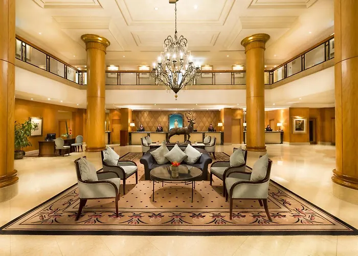 Familienhotel: Millennium Hotel And Conference Centre Gloucester London