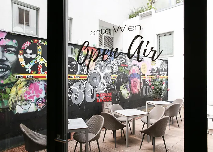 Hotels with a view Arte Wien Stadthalle