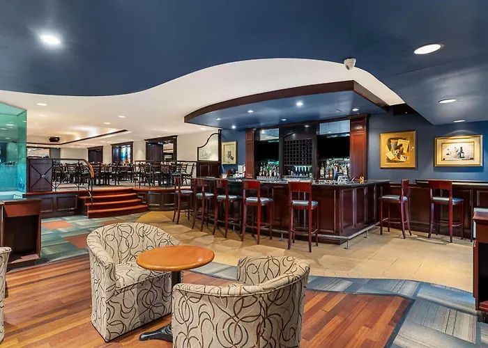 Best Western Ville-Marie & Suites