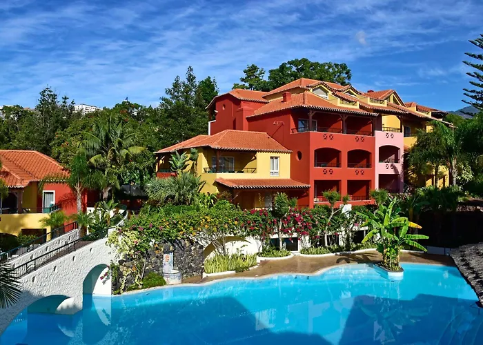 Pestana Village Garden Hotel