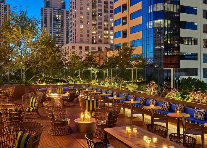 Hotels Close to Airport Republic San Diego, Autograph Collection