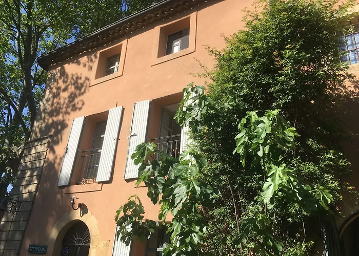  La Bastide Du Roy René