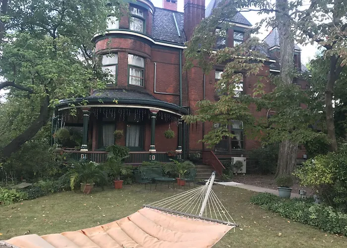 B&B only: The Gables Bed And Breakfast Philadelphia