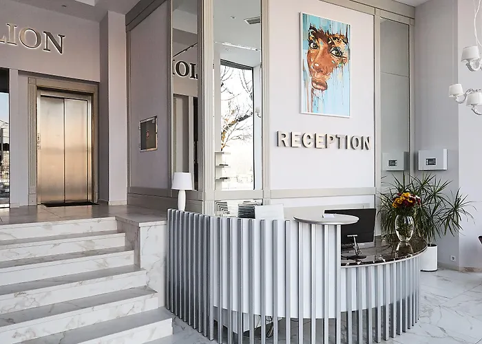 Hotel near College: Hotel Lion Sofia