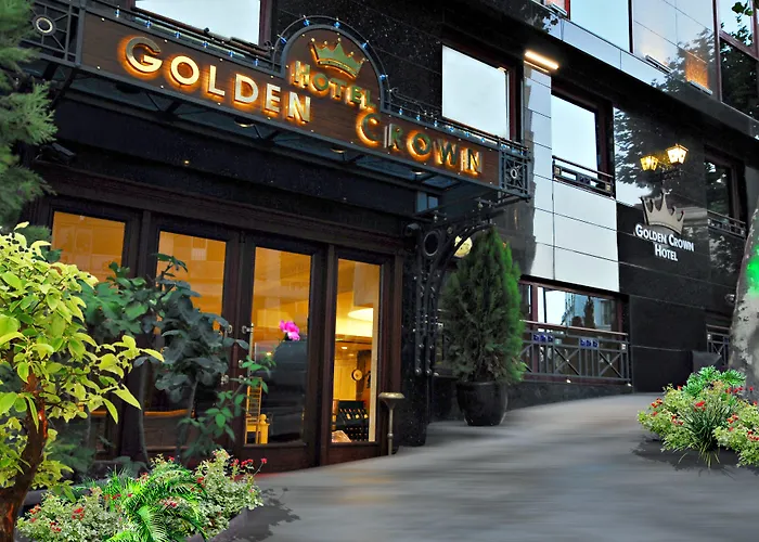 Golden Crown