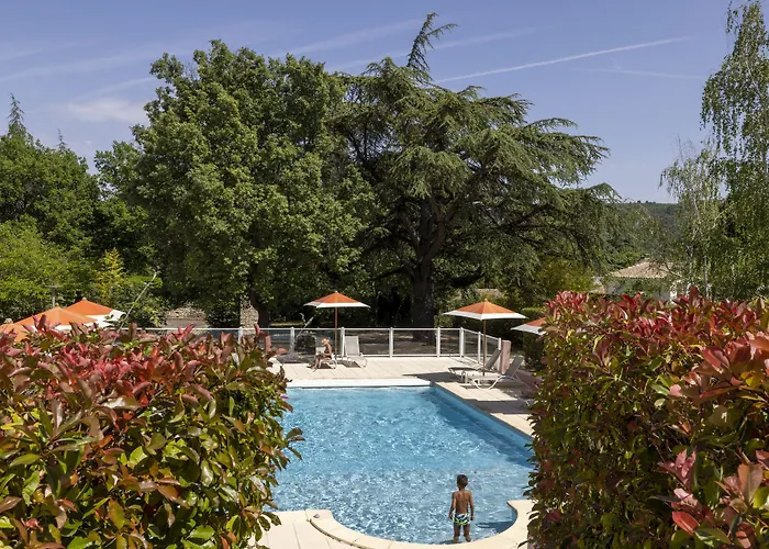Hôtel&Résidence Lou Paradou Gréoux Les Bains