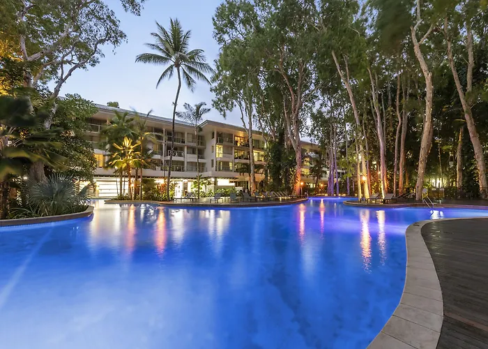 Family Friendly Hotels Drift Palm Cove