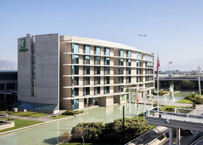 Holiday Inn - Airport Terminal By Ihg