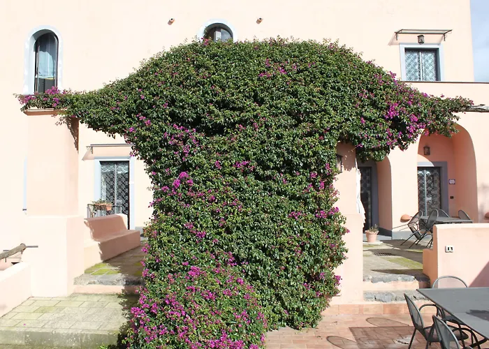 Flegrea House - Casa Rosa