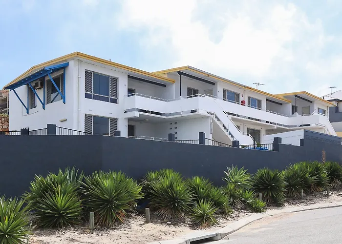 Family resorts Scarborough Apartments