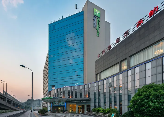 Cheap hotel: Holiday Inn Express Shanghai Jinqiao Central By Ihg
