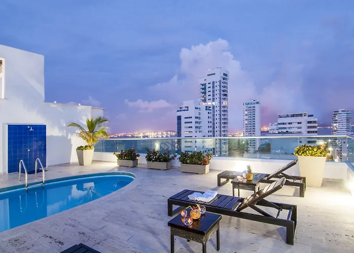 Travelers Orange Cartagena