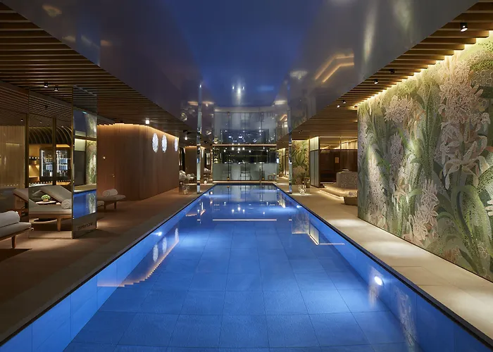 Trip to College 45 Park Lane - Dorchester Collection