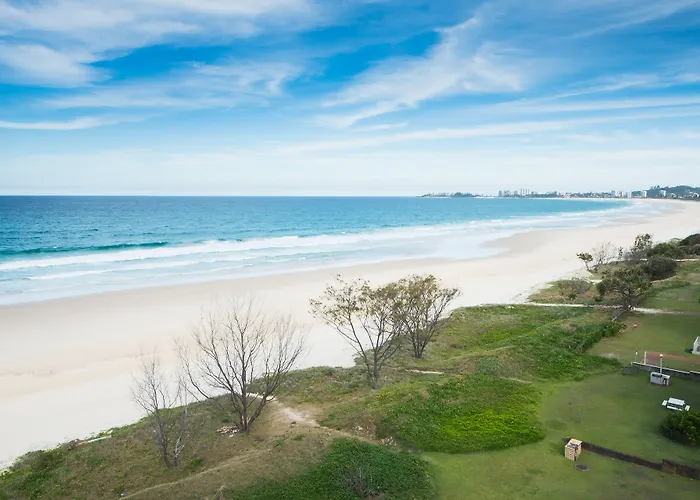 San Simeon Beachfront Apartments Tugun