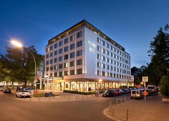 Hotel con piscina: Pestana Berlin Tiergarten