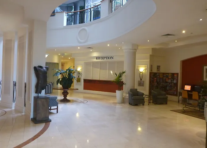 Hotel suites Broadbeach Holiday Apartments