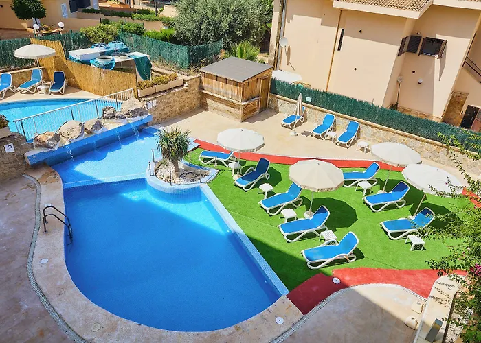 Sol Y Mar Apartments