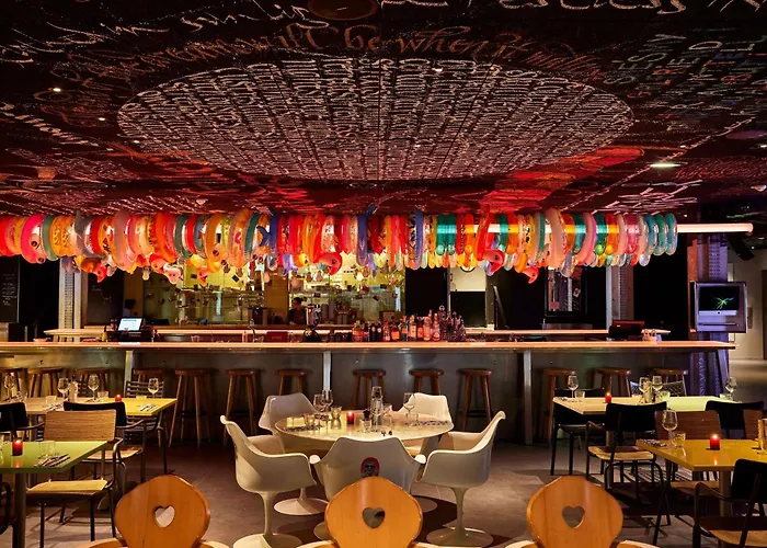 Hôtel accueillant les animaux: Mama Shelter Bordeaux Centre