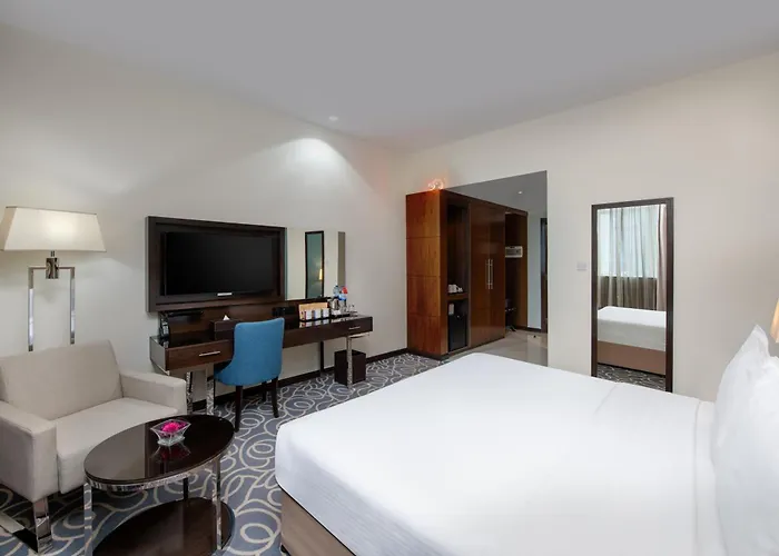 Family Hotel: Ramada Abu Dhabi Corniche