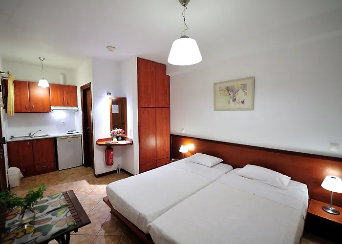Eye Q Resort Seaview