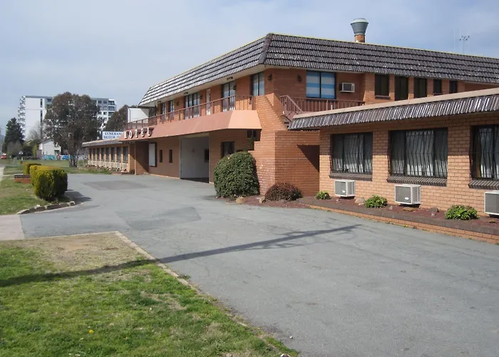 3 star hotel: Canberra Lyneham Motor Inn