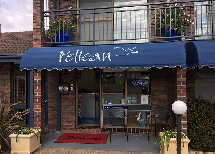 Motel: Pelican Motor Inn