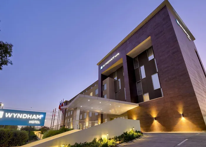 Hotel do aeroporto: Wyndham Santiago Aeropuerto