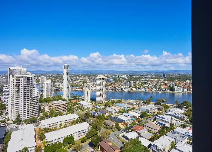 Hotel near College: Ruby Gold Coast By Serain