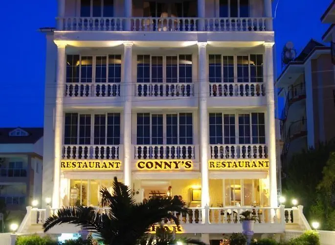 Conny'S Hotel (Adults Only)