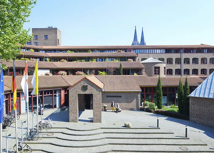  Maternushaus