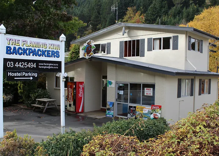 The Flaming Kiwi Backpackers