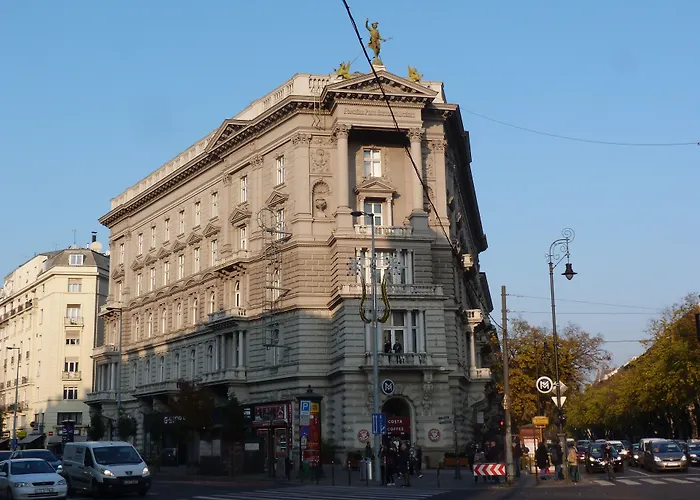 Albergue: Adagio Hostel Basilica