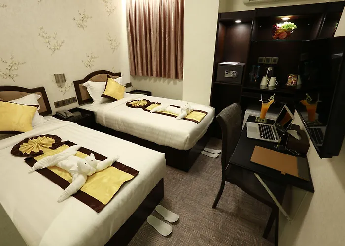 Rose Palace Hotel