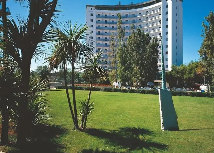 Hotel President