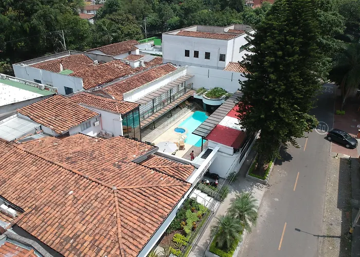 Hotel near College: Medellin Vibes