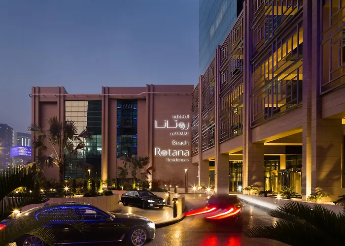 Lodge: Beach Rotana Residences