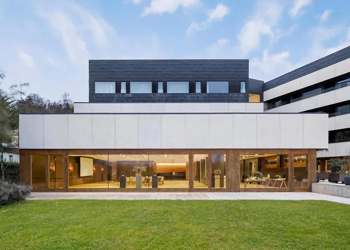 Hotel de lujo: Almapamplona - Muga de Beloso