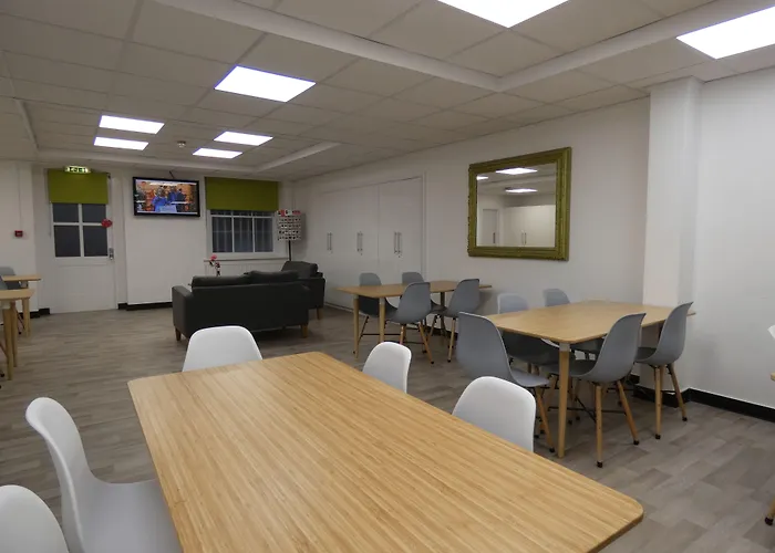 Hostel: New Mansion House