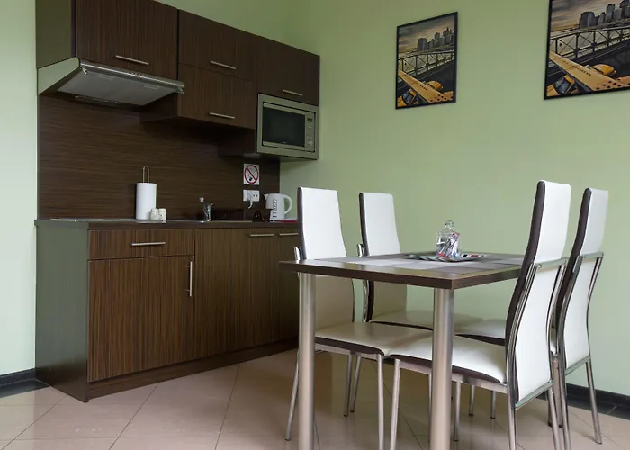 Margi City Aparthotel