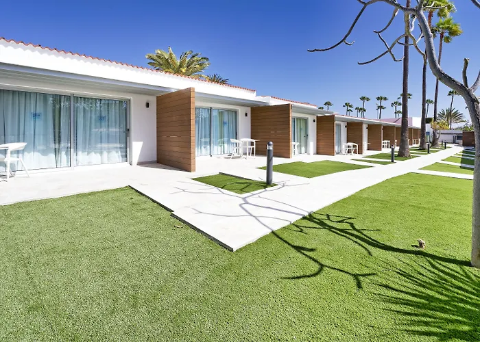 4 sterren hotel: Sanom Beach Resort Only Adults