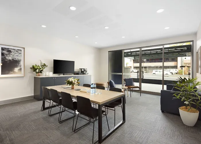 Hotel with view: Quest Orange