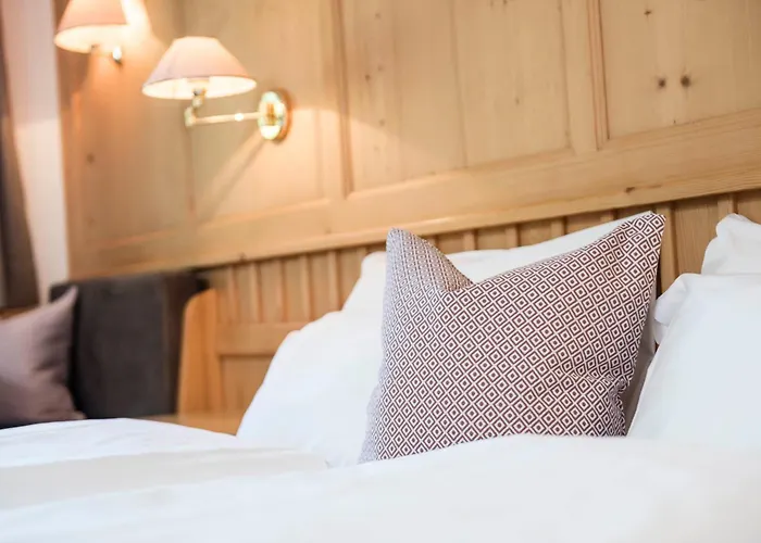 Hotel Weisses Roessl - Cavallino Bianco