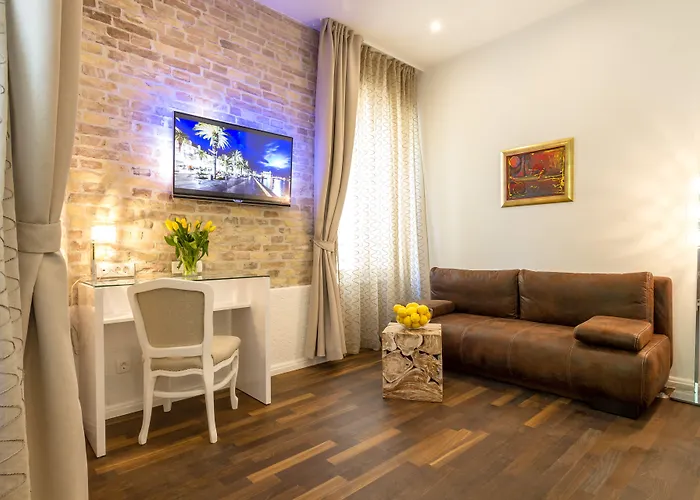Pension Guide Pellegrini Luxury Rooms