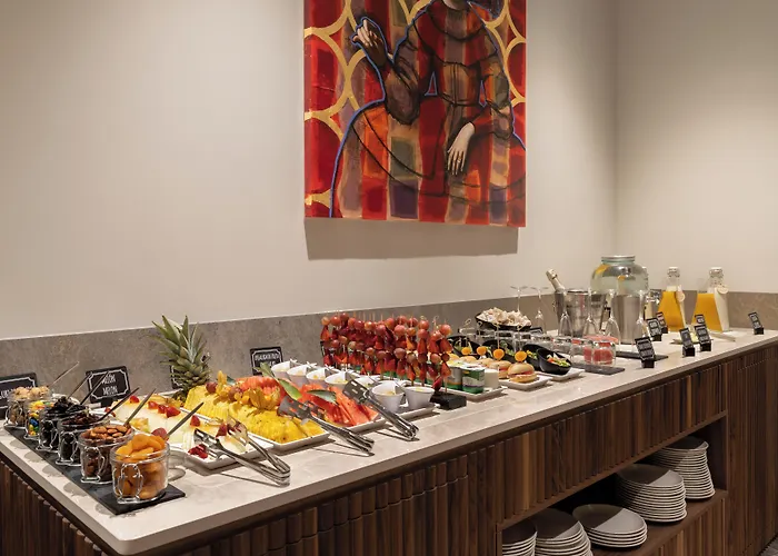 Hotel Jacuzzi: H10 Palacio Colomera