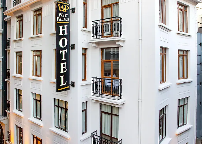 Cheap hotels West Palace