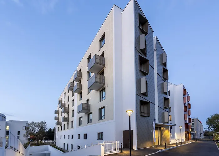 Hôtel accueillant les animaux: Nemea Appart Hotel Europe Velizy Villacoublay