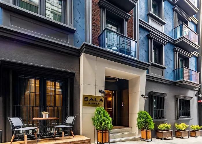 Hotel familiar: Sala Suites
