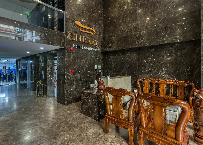Hotel com vista: Cherry Hotel And Apartment