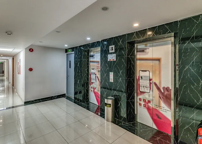 Hotel com vista: Cherry Hotel And Apartment